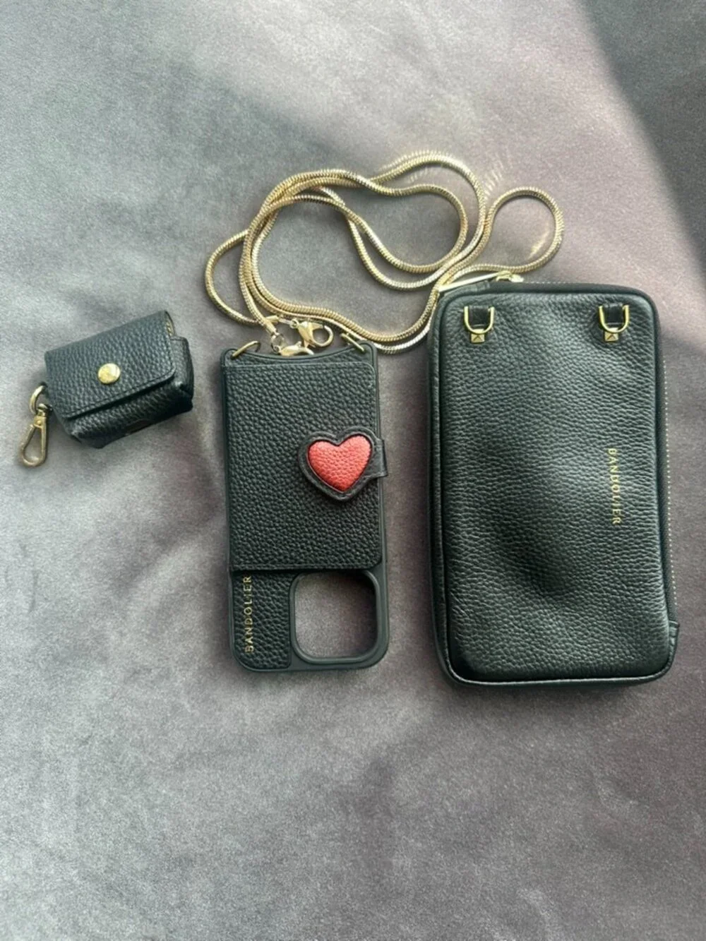 Bandolier Gia Heart Magsafe Charging Crossbody - iPhone 14 Pro